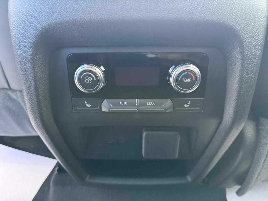 GMC Acadia AT4 2026 à Grand Falls, Nouveau-Brunswick - 16 - w1024h768px