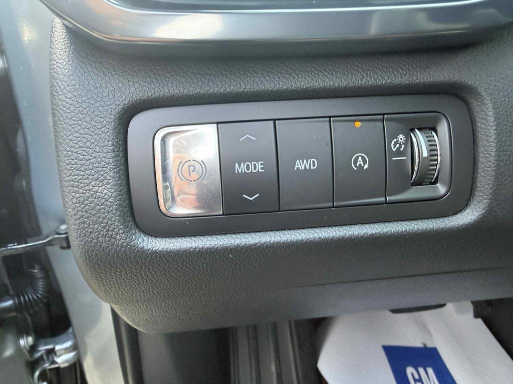 2026 GMC Acadia AT4 in Grand Falls, New Brunswick - 14 - w1024h768px