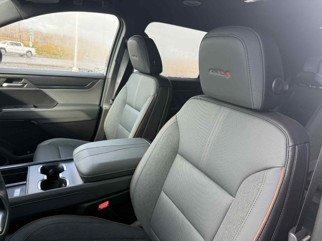 2026 GMC Acadia AT4 in Grand Falls, New Brunswick - 17 - w1024h768px