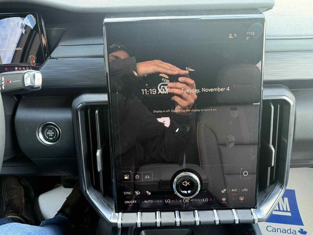 2026 GMC Acadia AT4 in Grand Falls, New Brunswick - 18 - w1024h768px