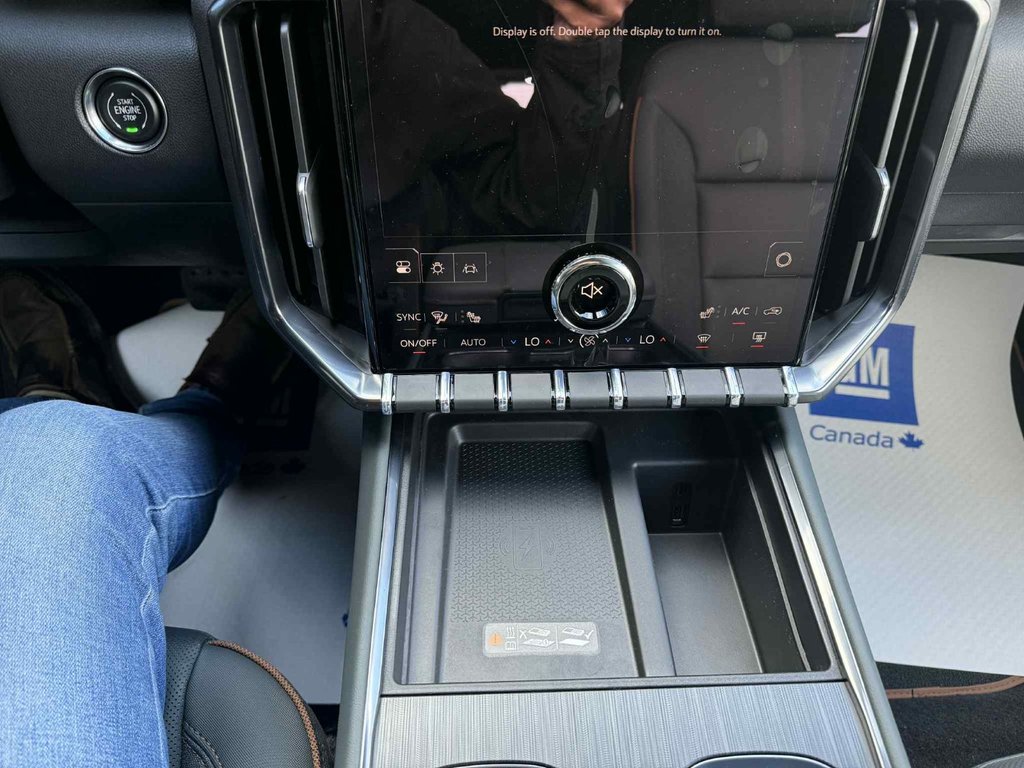 2026 GMC Acadia AT4 in Grand Falls, New Brunswick - 20 - w1024h768px