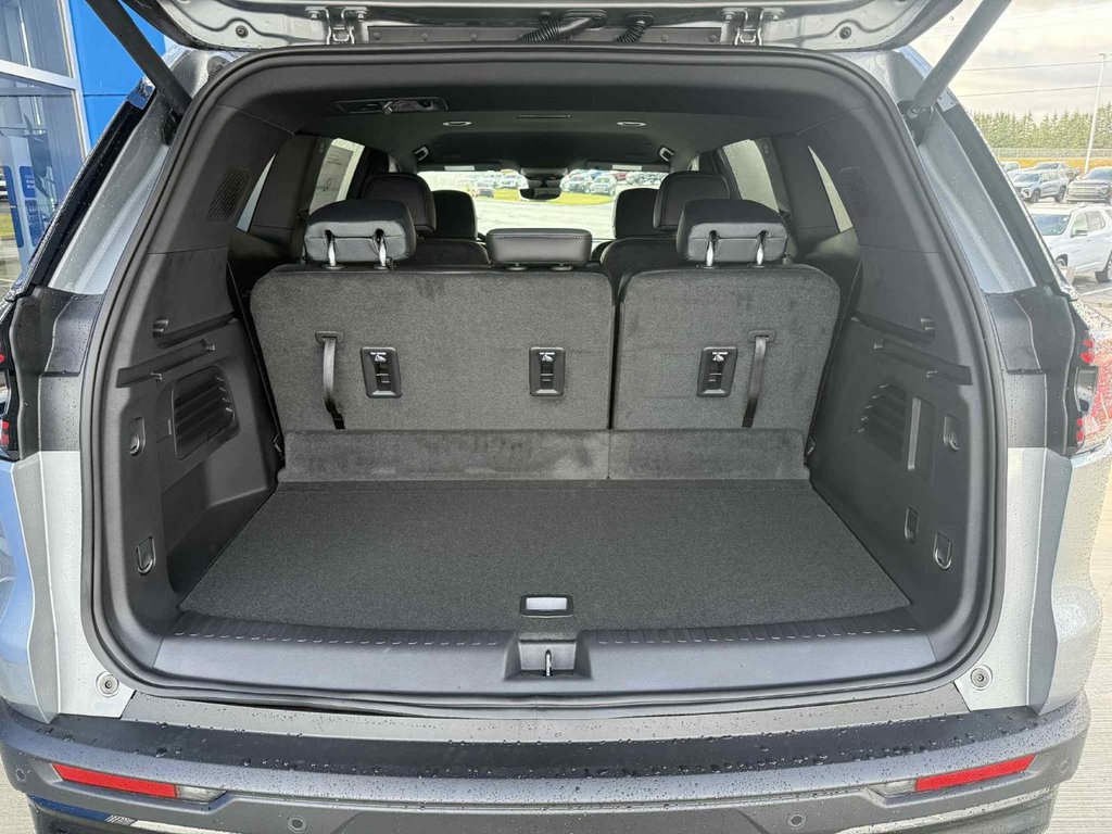 2026 GMC Acadia AT4 in Grand Falls, New Brunswick - 7 - w1024h768px