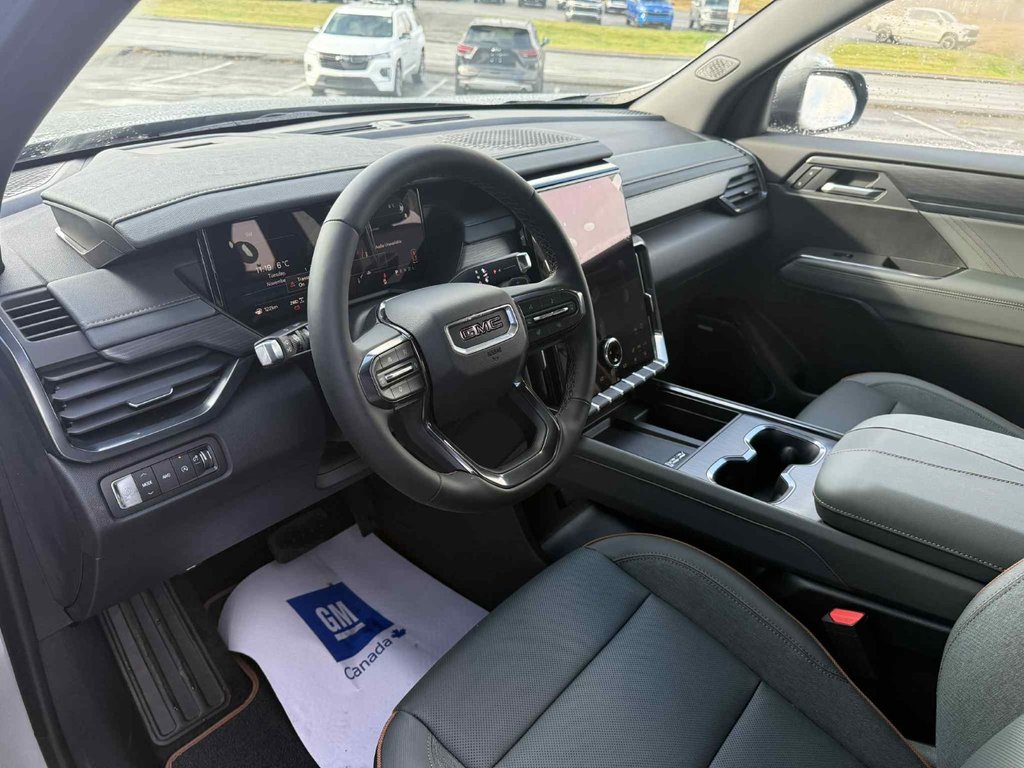 2026 GMC Acadia AT4 in Grand Falls, New Brunswick - 9 - w1024h768px