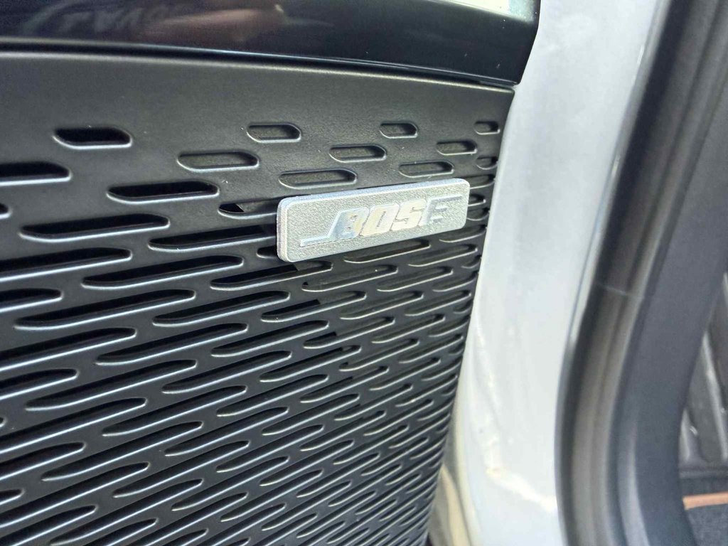 2026 GMC Acadia AT4 in Grand Falls, New Brunswick - 11 - w1024h768px