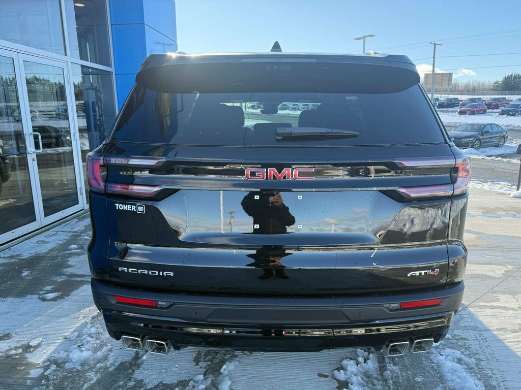 2026 GMC Acadia AT4 in Grand Falls, New Brunswick - 8 - w1024h768px