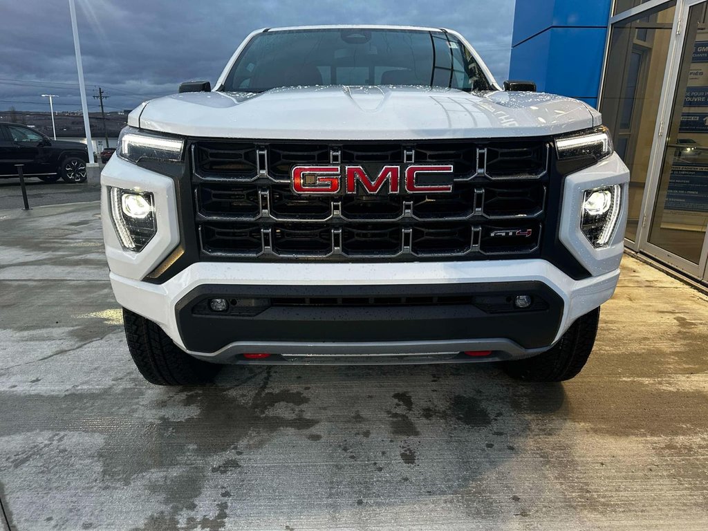 2024 GMC Canyon AT4 in Grand Falls, New Brunswick - 2 - w1024h768px