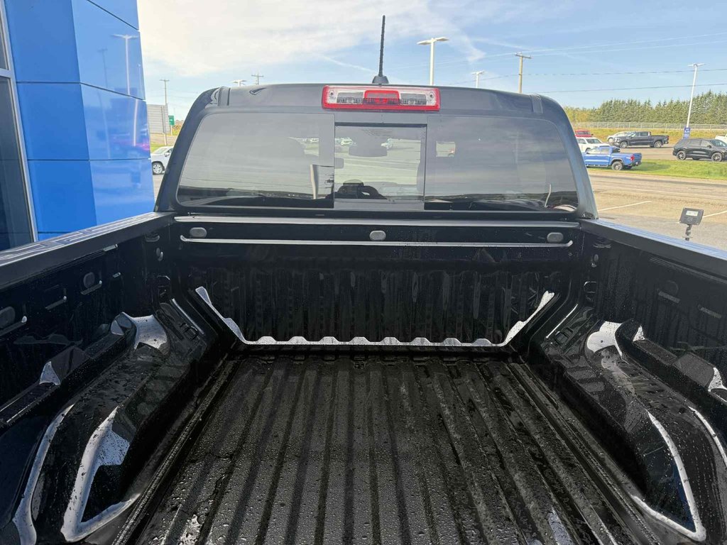 2026 GMC Canyon AT4 in Grand Falls, New Brunswick - 7 - w1024h768px