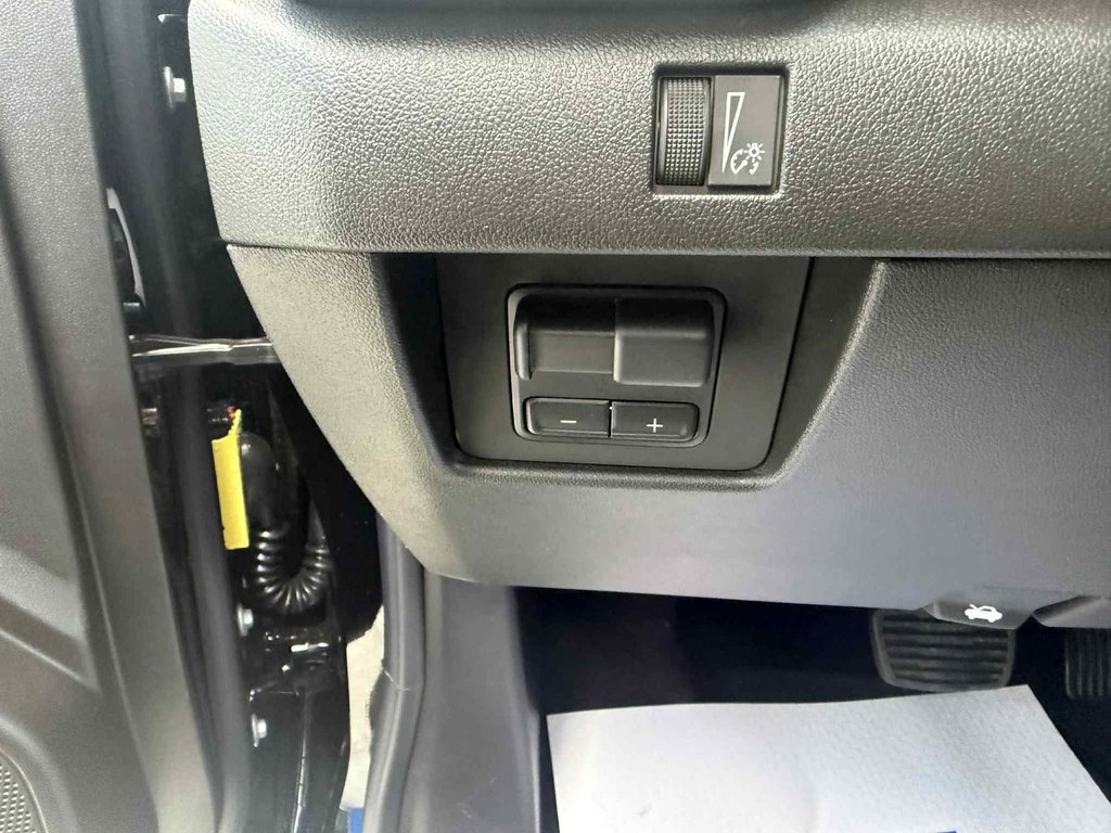 2026 GMC Canyon AT4 in Grand Falls, New Brunswick - 13 - w1024h768px