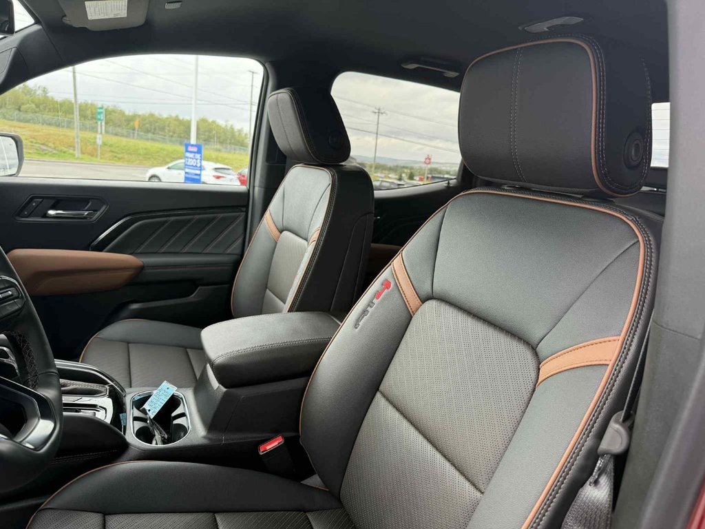 2026 GMC Canyon AT4 in Grand Falls, New Brunswick - 18 - w1024h768px