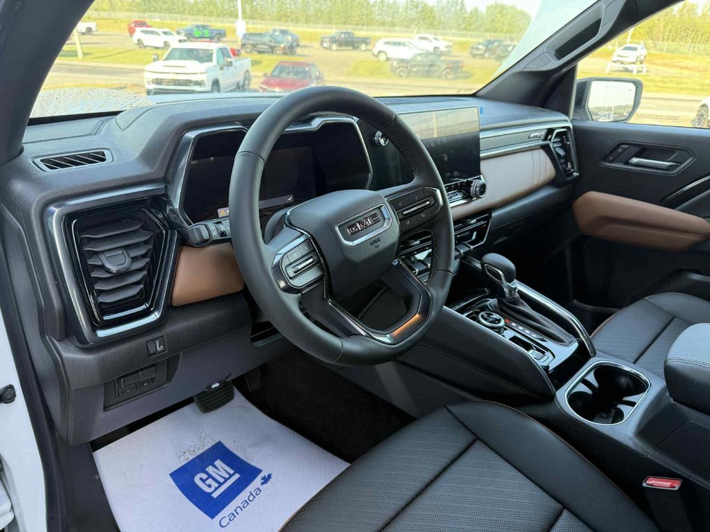 2026 GMC Canyon AT4 in Grand Falls, New Brunswick - 12 - w1024h768px