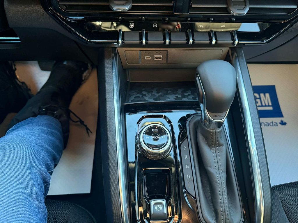 2026 GMC Canyon ELEVATION in Grand Falls, New Brunswick - 12 - w1024h768px