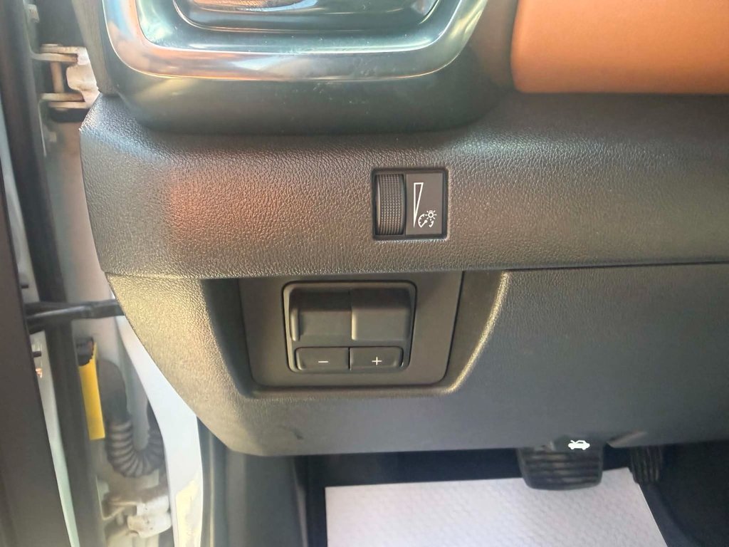 2026 GMC Canyon AT4 in Grand Falls, New Brunswick - 10 - w1024h768px