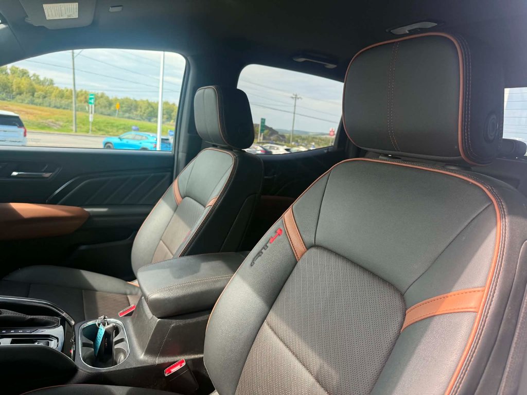 2026 GMC Canyon AT4 in Grand Falls, New Brunswick - 18 - w1024h768px