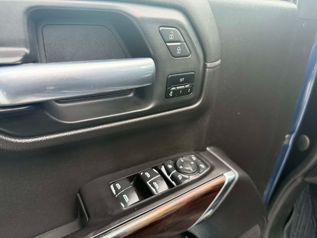 2020 GMC Sierra 1500 SLT Double Cab in Grand Falls, New Brunswick - 15 - w1024h768px