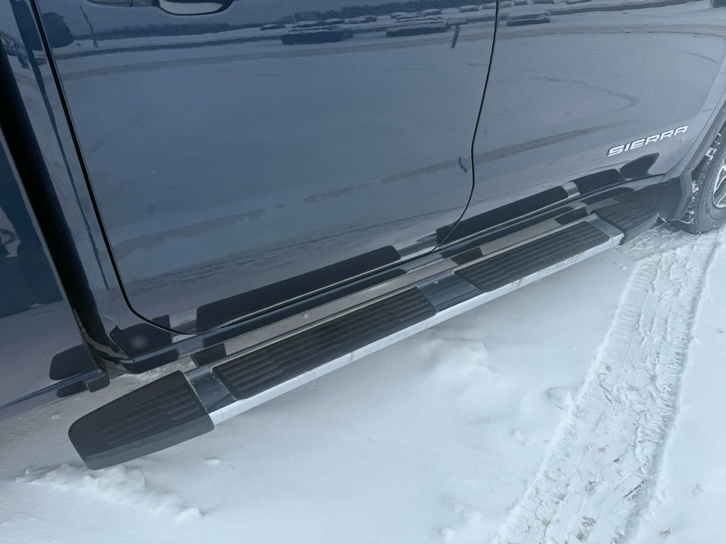 2020 GMC Sierra 1500 SLT Double Cab in Grand Falls, New Brunswick - 8 - w1024h768px