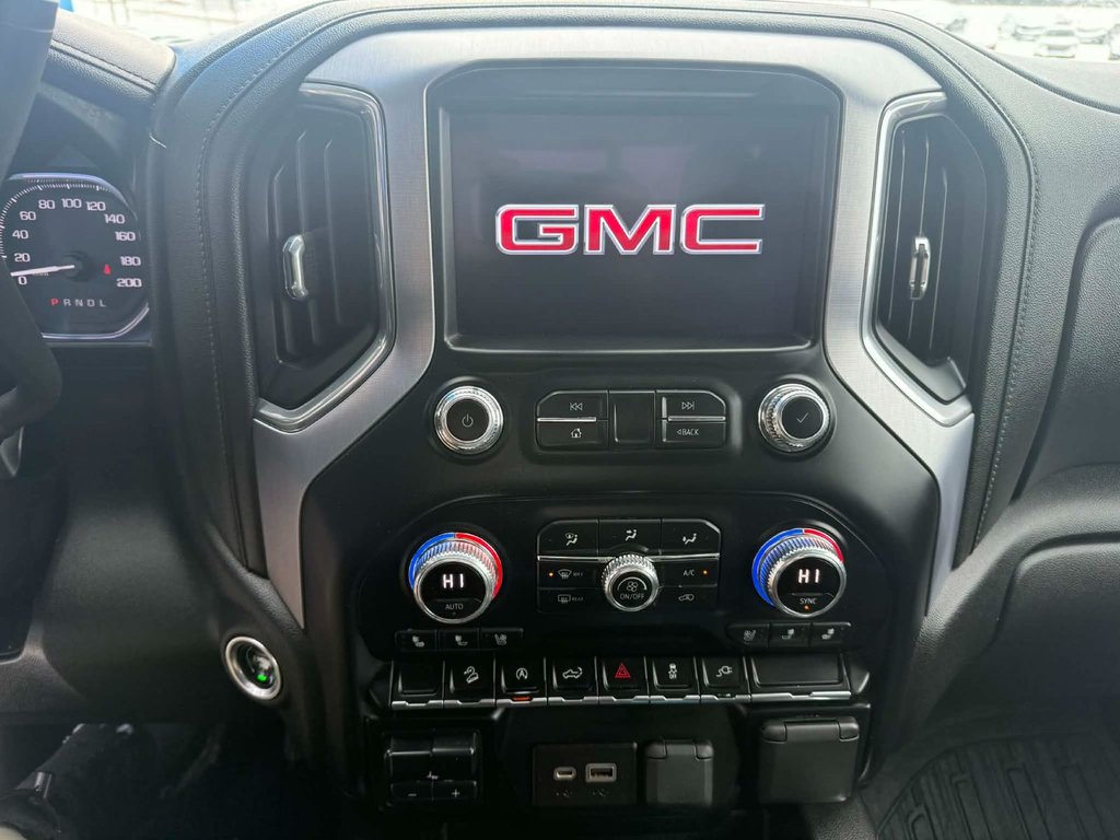 2020 GMC Sierra 1500 SLT Double Cab in Grand Falls, New Brunswick - 12 - w1024h768px