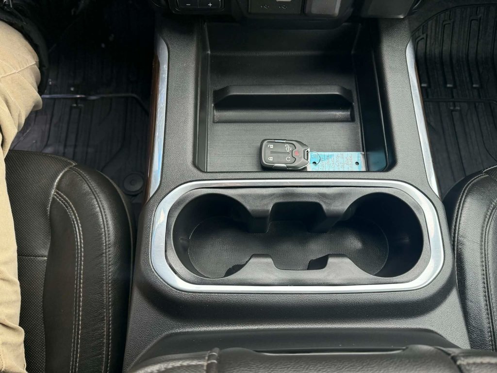 2020 GMC Sierra 1500 SLT Double Cab in Grand Falls, New Brunswick - 16 - w1024h768px