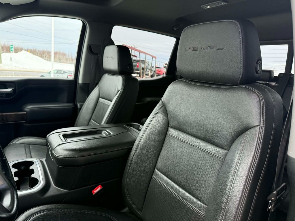 2021 GMC Sierra 1500 Denali in Grand Falls, New Brunswick - 18 - w1024h768px
