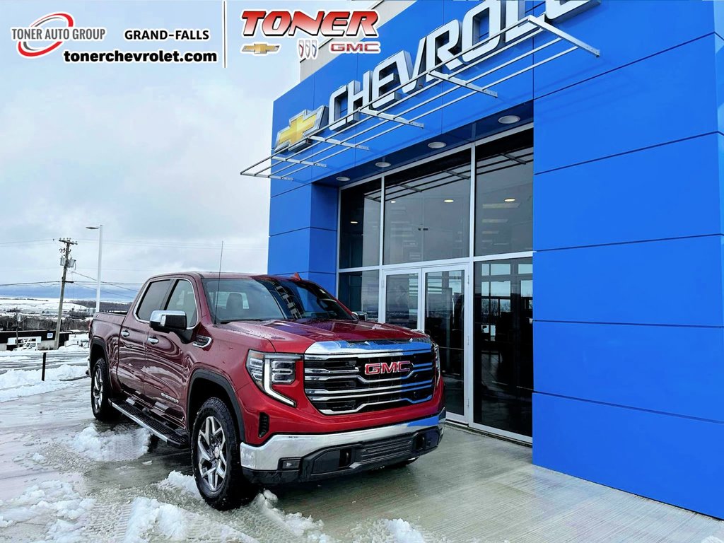 2025  Sierra 1500 SLT in Grand Falls, New Brunswick - 1 - w1024h768px