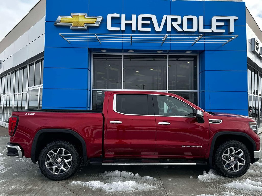 2025  Sierra 1500 SLT in Grand Falls, New Brunswick - 3 - w1024h768px