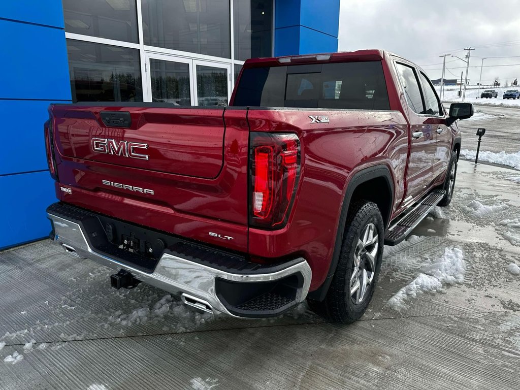 2025  Sierra 1500 SLT in Grand Falls, New Brunswick - 4 - w1024h768px