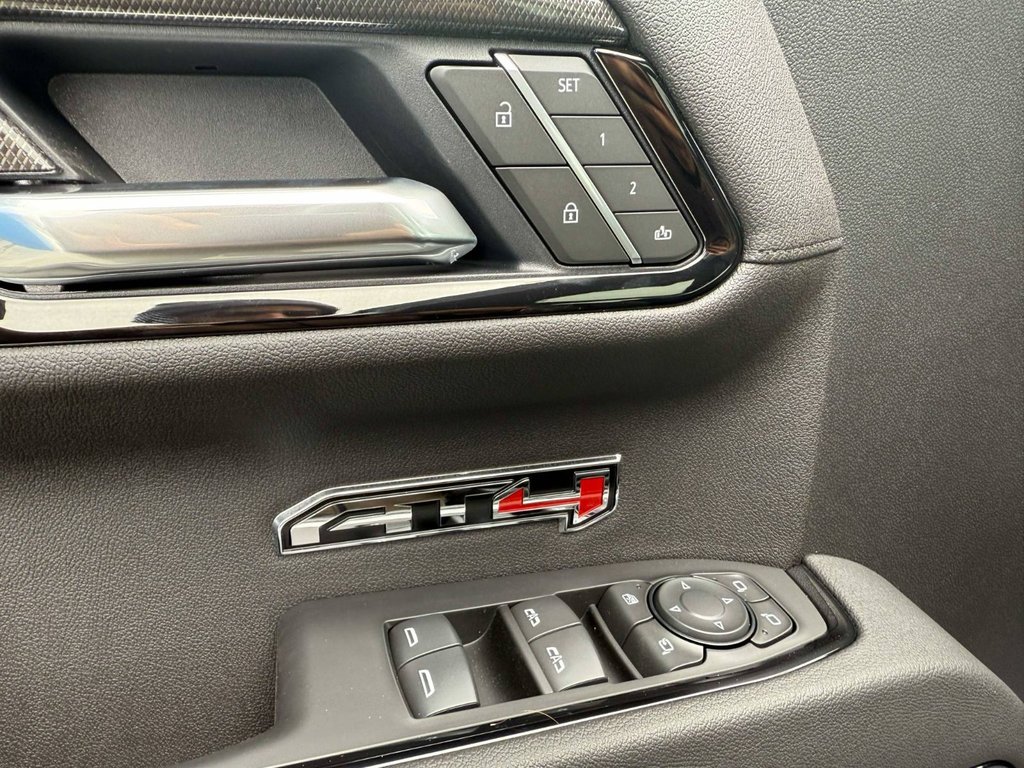 2025 GMC Sierra 1500 AT4 in Grand Falls, New Brunswick - 21 - w1024h768px