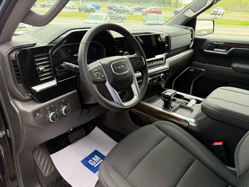 2025 GMC Sierra 1500 ELEVATION in Grand Falls, New Brunswick - 9 - w1024h768px
