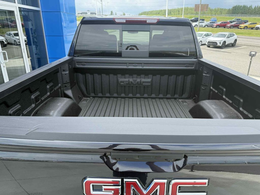 GMC Sierra 1500 SLE 2025 à Grand Falls, Nouveau-Brunswick - 8 - w1024h768px