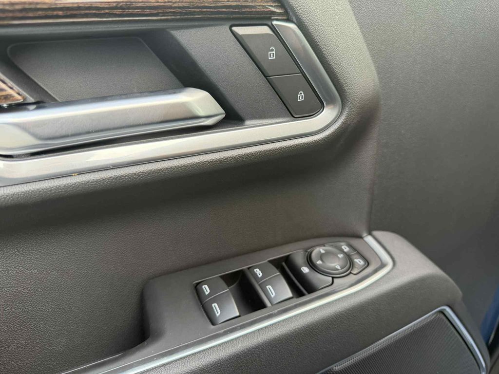 2025 GMC Sierra 1500 ELEVATION in Grand Falls, New Brunswick - 9 - w1024h768px