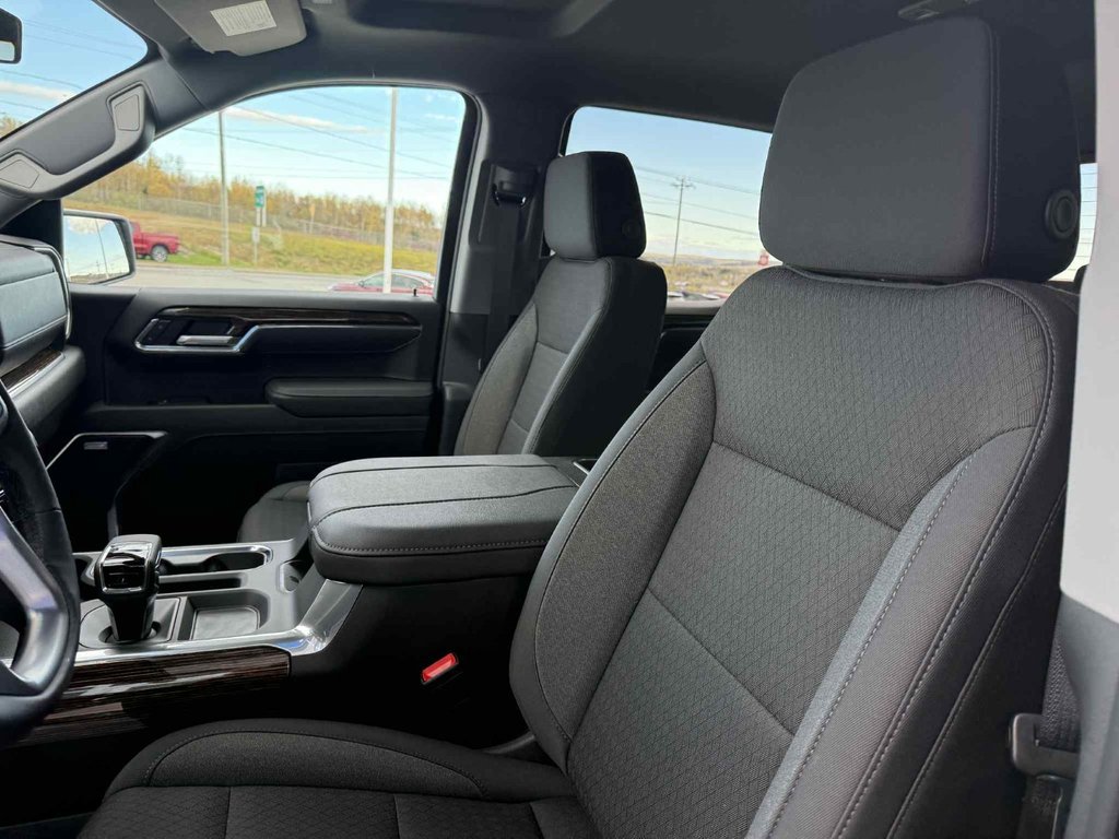 2026 GMC Sierra 1500 ELEVATION in Grand Falls, New Brunswick - 19 - w1024h768px