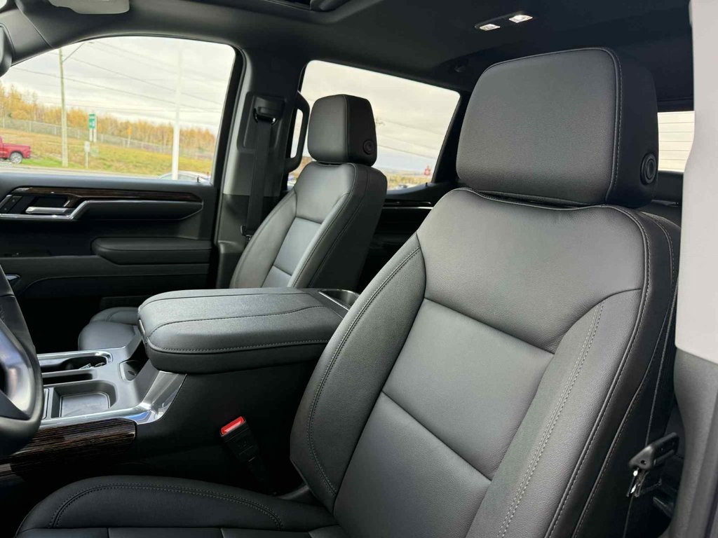 2026 GMC Sierra 1500 ELEVATION in Grand Falls, New Brunswick - 15 - w1024h768px