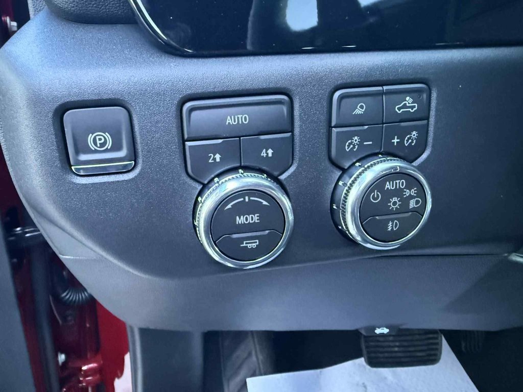 2026 GMC Sierra 1500 SLT in Grand Falls, New Brunswick - 19 - w1024h768px