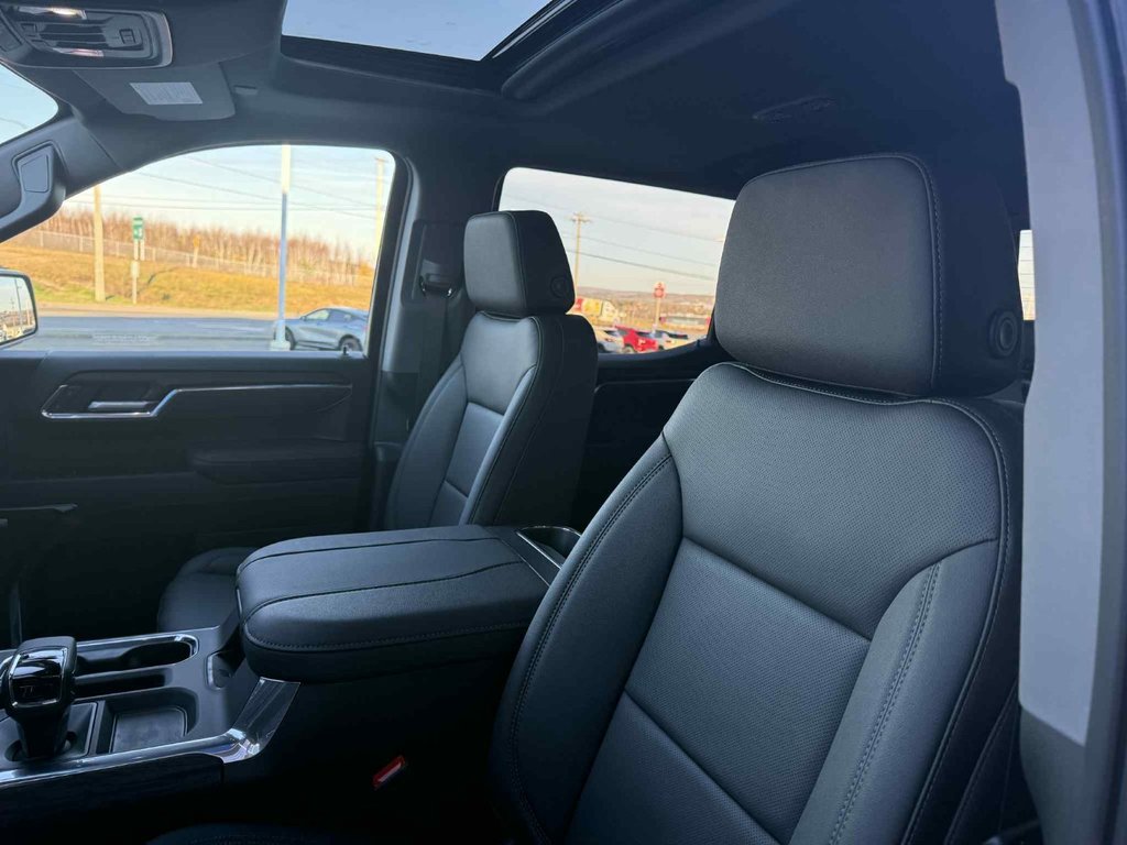 2026 GMC Sierra 1500 SLT in Grand Falls, New Brunswick - 21 - w1024h768px