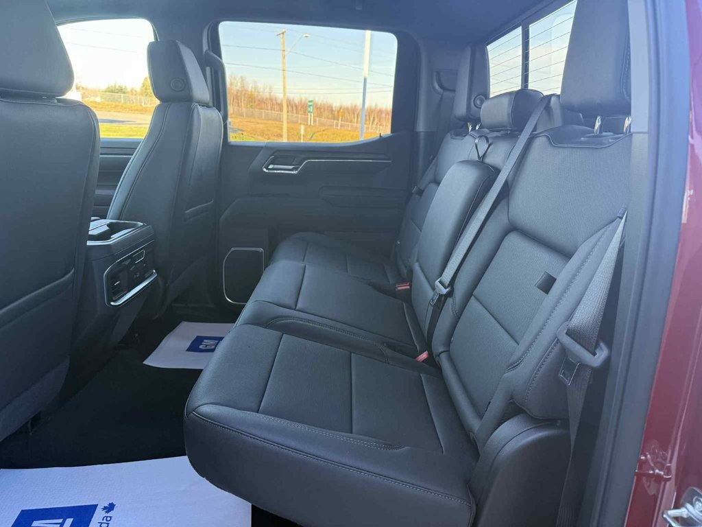 2026 GMC Sierra 1500 SLT in Grand Falls, New Brunswick - 20 - w1024h768px