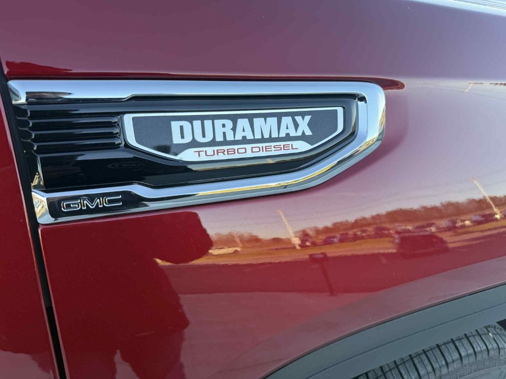 2026 GMC Sierra 1500 SLT in Grand Falls, New Brunswick - 8 - w1024h768px