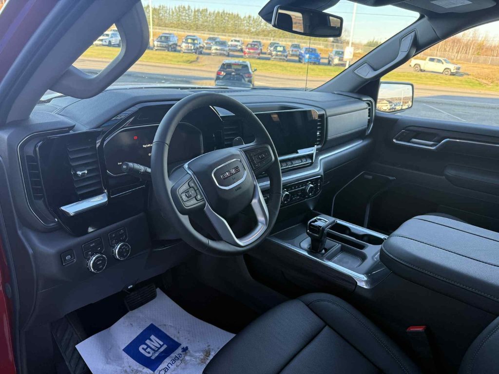 2026 GMC Sierra 1500 SLT in Grand Falls, New Brunswick - 14 - w1024h768px