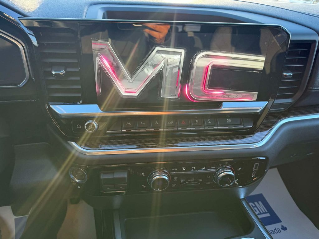 2026 GMC Sierra 1500 ELEVATION in Grand Falls, New Brunswick - 15 - w1024h768px