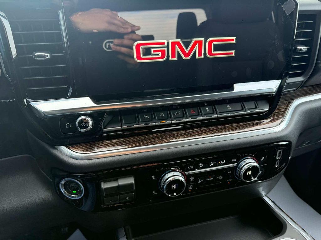 2026 GMC Sierra 1500 ELEVATION in Grand Falls, New Brunswick - 13 - w1024h768px