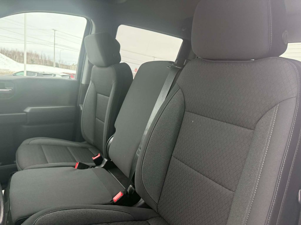 2026 GMC Sierra 1500 PRO in Grand Falls, New Brunswick - 11 - w1024h768px