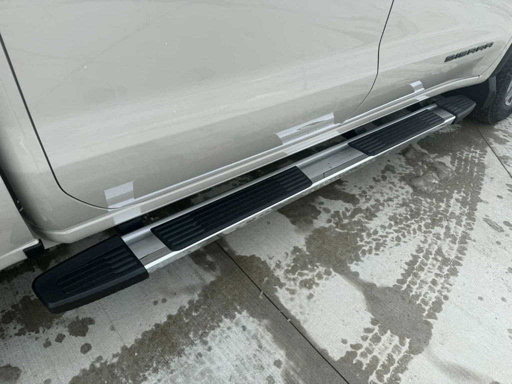 2026 GMC Sierra 1500 SLE in Grand Falls, New Brunswick - 8 - w1024h768px