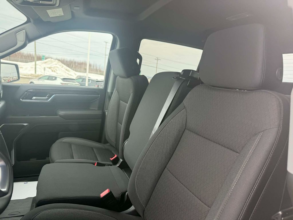2026 GMC Sierra 1500 SLE in Grand Falls, New Brunswick - 9 - w1024h768px