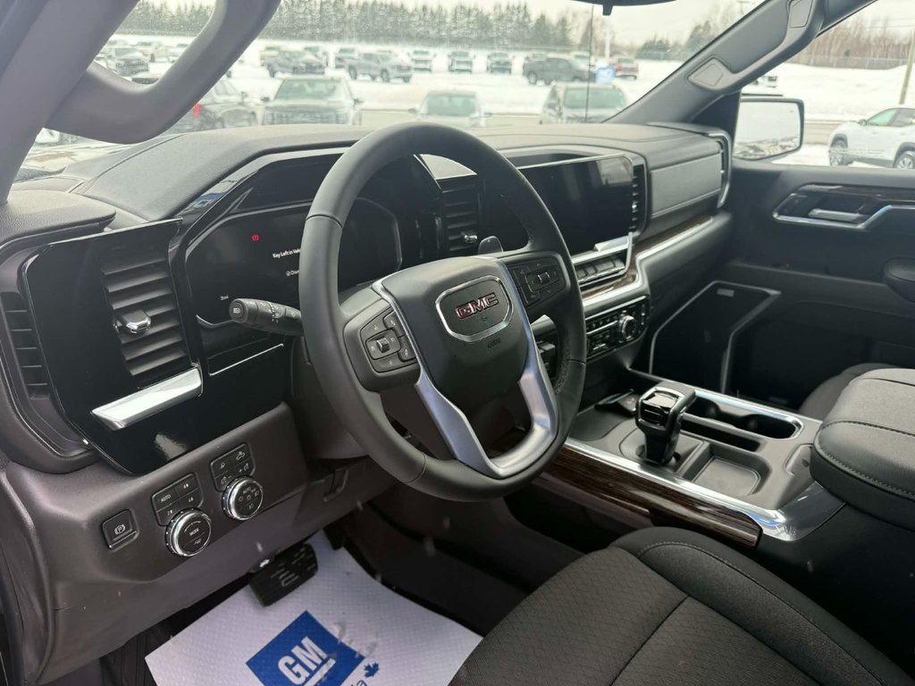 2026 GMC Sierra 1500 ELEVATION in Grand Falls, New Brunswick - 8 - w1024h768px