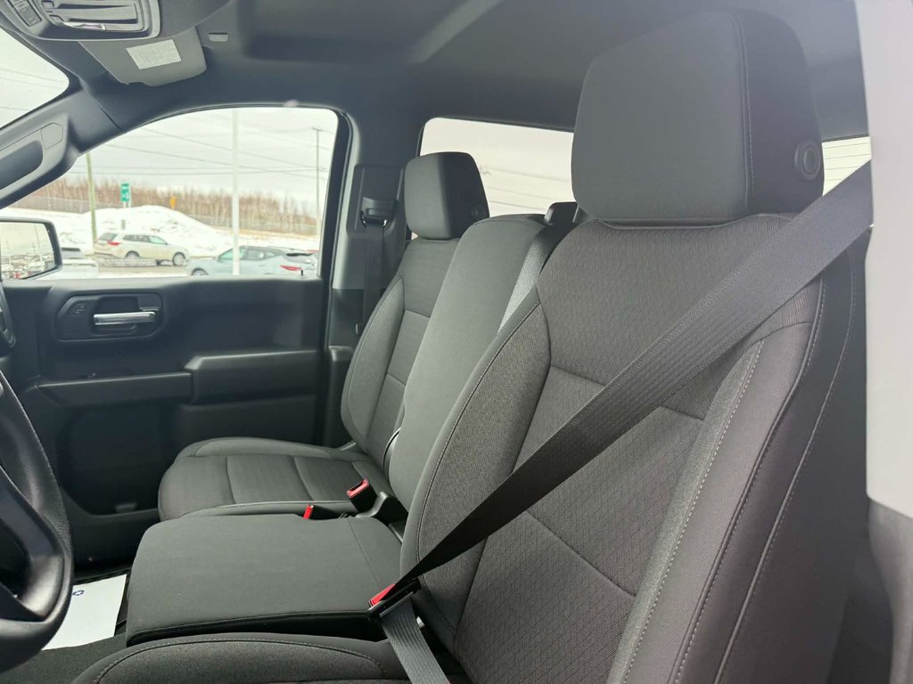 2026 GMC Sierra 1500 PRO in Grand Falls, New Brunswick - 17 - w1024h768px