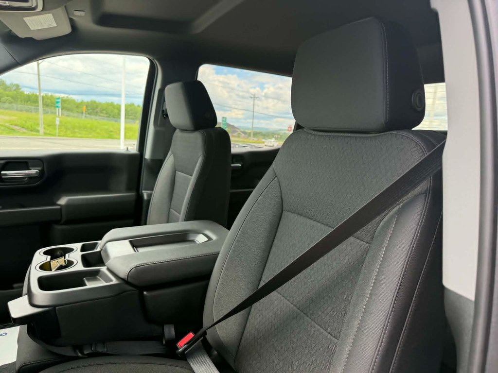 2026 GMC Sierra 1500 PRO in Grand Falls, New Brunswick - 13 - w1024h768px