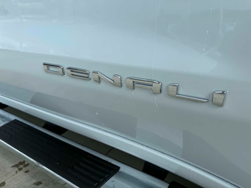 2026 GMC Sierra 1500 DENALI in Grand Falls, New Brunswick - 19 - w1024h768px