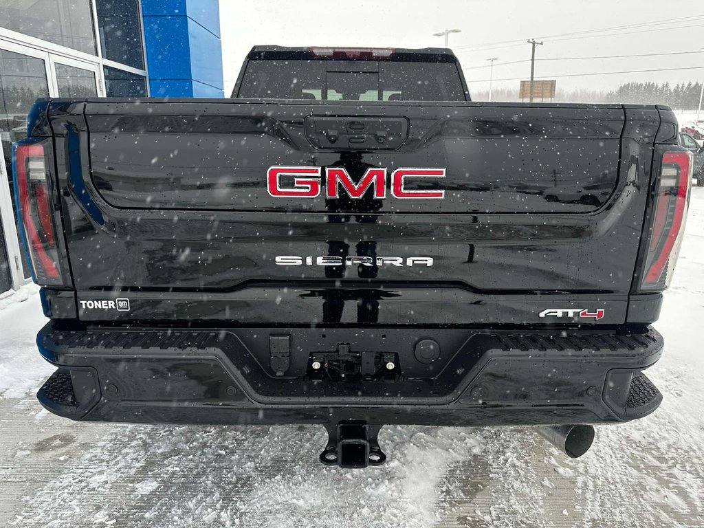 2025 GMC Sierra 2500 HD AT4 in Grand Falls, New Brunswick - 7 - w1024h768px