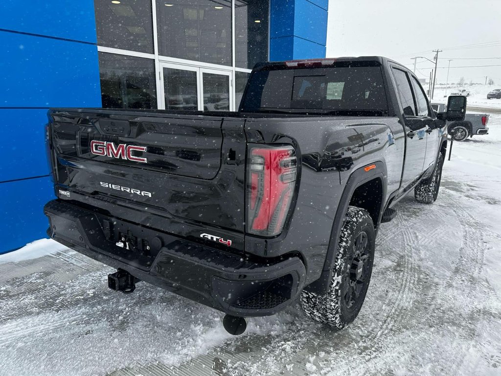 2025 GMC Sierra 2500 HD AT4 in Grand Falls, New Brunswick - 6 - w1024h768px