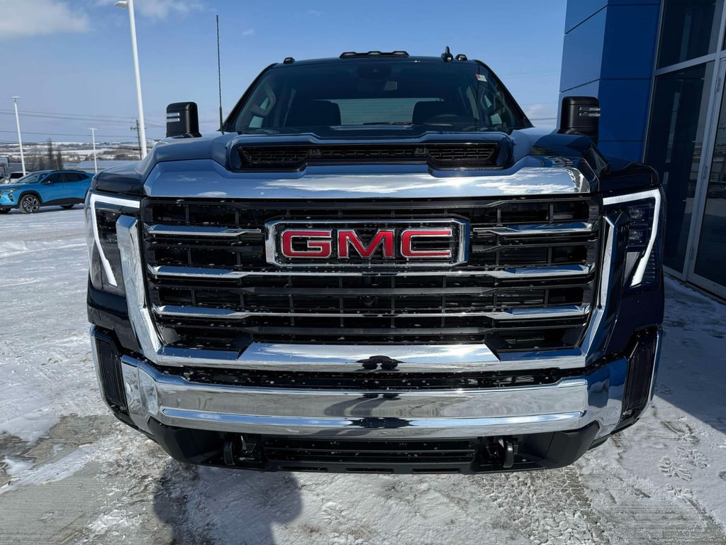 2025 GMC Sierra 2500 HD SLE in Grand Falls, New Brunswick - 2 - w1024h768px