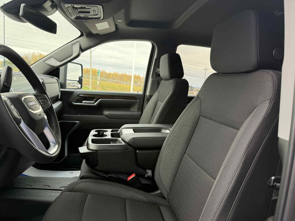 2026 GMC Sierra 2500 HD SLE in Grand Falls, New Brunswick - 16 - w1024h768px