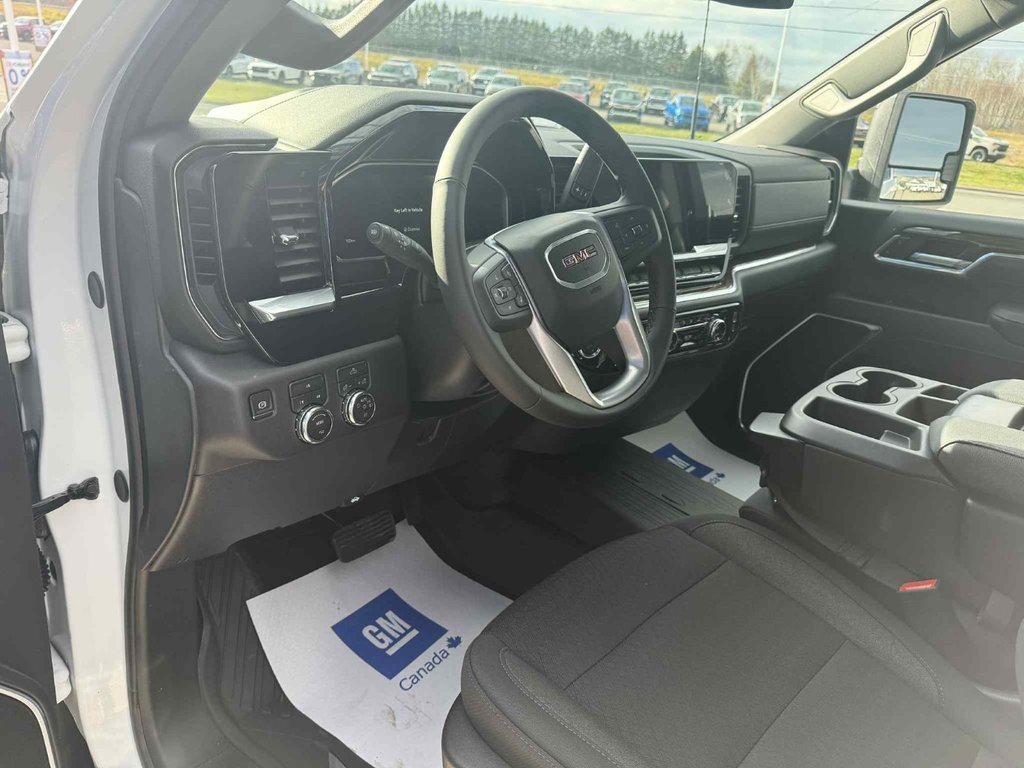 2026 GMC Sierra 2500 HD SLE in Grand Falls, New Brunswick - 9 - w1024h768px